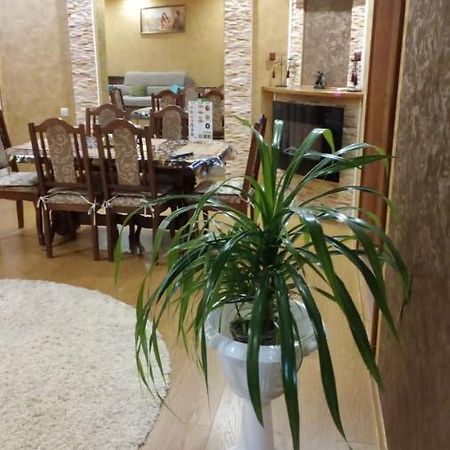 Lux Apartment City Center Mykolaiv Exterior photo