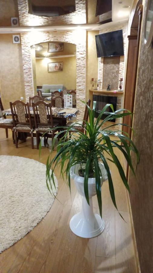 Lux Apartment City Center Mykolaiv Exterior photo